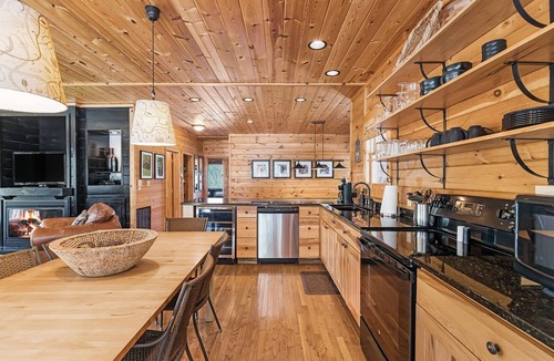 Bryson City Cabin | A Blessing An Upscale Mountain Getaway