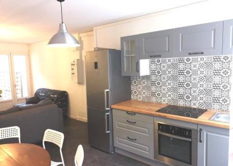Mareuil-le-Port Apartment | A bon port