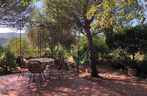 Bedarieux House | A break in a mazet in Occitania