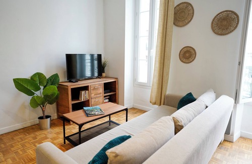 Baille Apartment | A break somewhere!