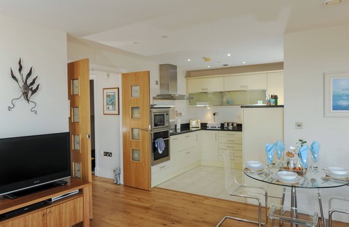 Westleigh Apartment | A breathtaking apartment in a unique position.