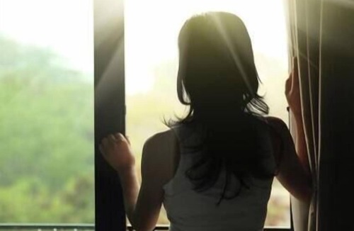 Woking Apartment | A bright, quiet and airy modern apartment.