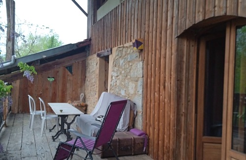 Lescure House | A bucolic getaway in a large detached house with activity room