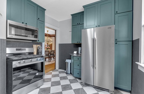 Bryant House | A Buffalo Gem in Elmwood Village. Centered between The Falls and Bills Stadium.