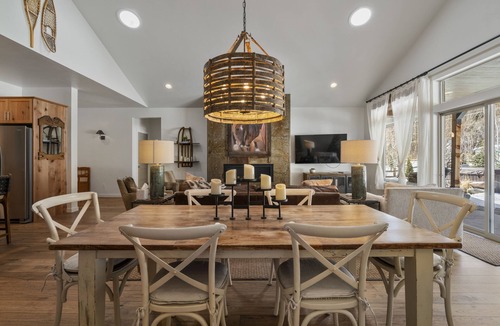 Hermosa House | A/C, Hot Tub, Fire Pit, Fenced Yard, Pet Freindly!