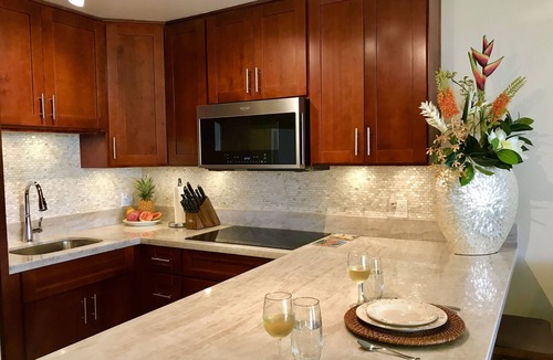 Napili Condo | A/C OCEAN VIEW LUXURIOUS HAWAIIAN GEM