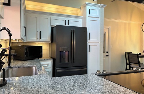 Victoria House | A&C WINDWARD COTTAGE # 1