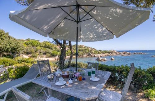 Santa Giulia Villa | A Cala d Oro et plage privée pour 8