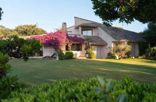 Santa Giulia Villa | A Cala d Oro et plage privée pour 8