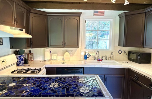 East Side Costa Mesa Cottage | A California Dream Escape