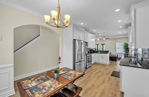 Hampton House | A Calm Haven in A Beautiful City