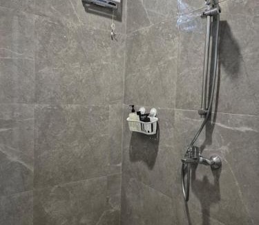 Selat Villa | A Calm Spacious Cottage with Mount Agung View