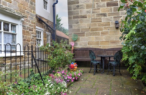Robin Hood's Bay Cottage | A captivating village where time has seemingly stood still.