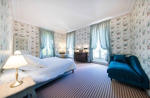 Sorgues Other | A castle just for you