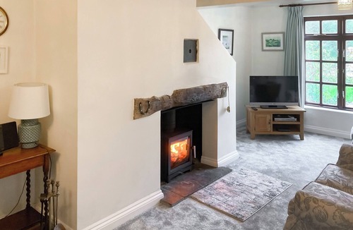 Lerryn Cottage | A characterful holiday home with an attractive open plan layout.