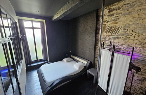 Sainte-Luce-sur-Loire Apartment | A charming gite