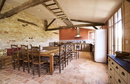 Salignac-Eyvignes House | A charming and peaceful old barn surrounded with nature