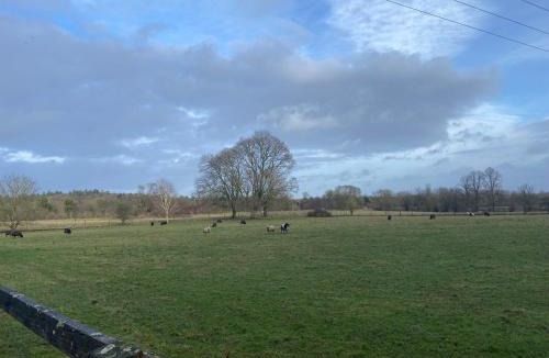 Hungerford House | A charming cottage in a beautiful setting.