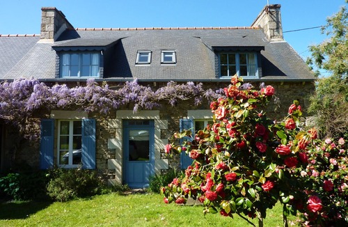 Plouha House | A charming house near the Palus beach in the heart of the hamlet of Keregal