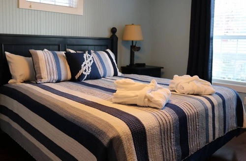 Branson Resort | A Charming Lakeside Escape with Endless Family Fun- Branson Family Fun-3 Bd.