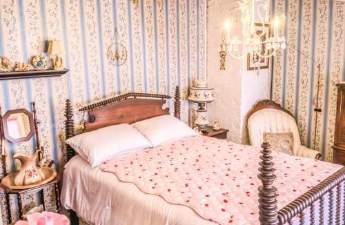 McLeansville House | A Charming Nature Retreat