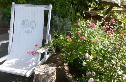 Cholet Apartment | A charming property 30 pers. countryside swimming pool horses pond forest in Cholet !