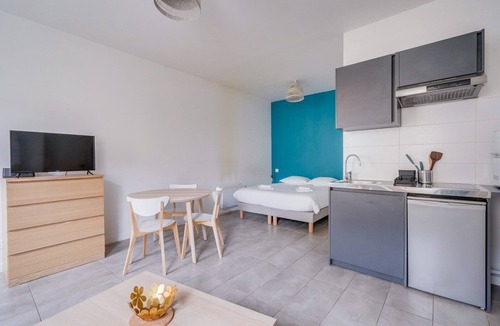 Saint-Michel - Nansouty - Saint-Genes Apartment | A charming, renovated studio flat in Bordeaux