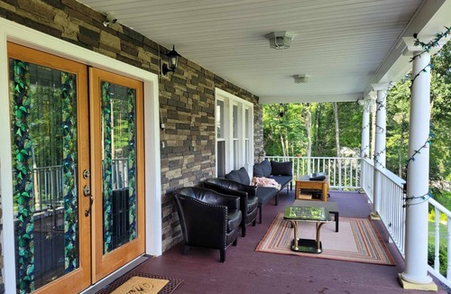 Mount Marion House | A Charming Victorian House