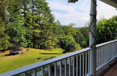 Mount Marion House | A Charming Victorian House