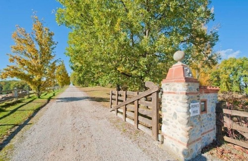 Saint-Victor-Rouzaud House | A Chateau for all generations.