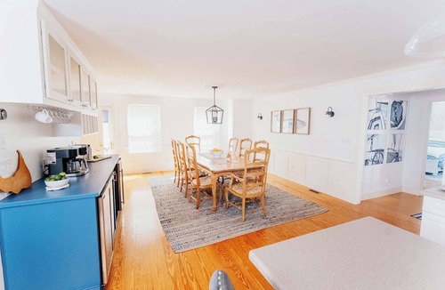 Naushop House | A Children’s Paradise