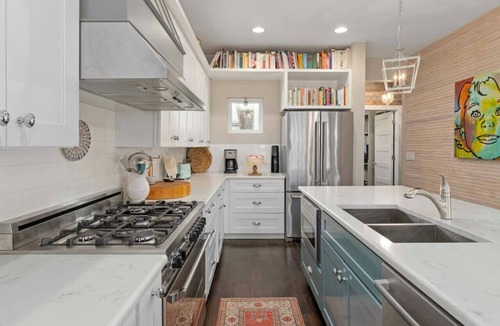 Rosedale House | A Classic Downtown Beauty