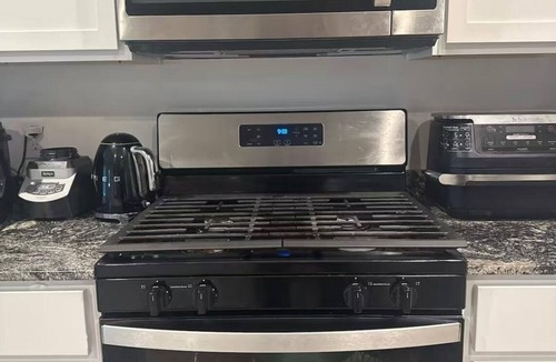Rosenberg House | A clean nice room available in a 2024 newly built home with all great amenities.