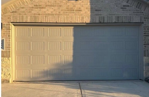 Rosenberg House | A clean nice room available in a 2024 newly built home with all great amenities.