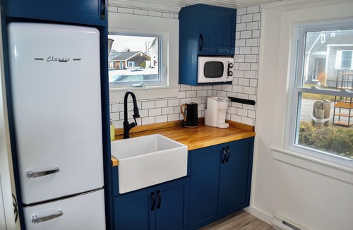 Pine Point Cottage | A coastal cottage steps from Pine Point Beach!