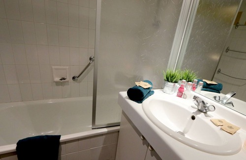 Meyras House | A cocoon of nature!