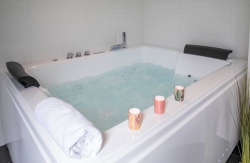 Chablis Apartment | A cocoon of relaxation in the heart of the vineyards and the most beautiful market in Burgundy.