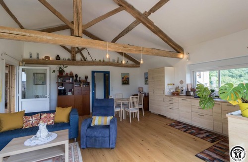 Mancioux House | A Cocoon on Via Garona