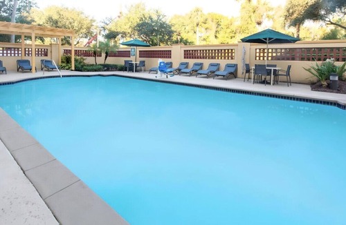 Tampa House | A Comfortable Space to Enjoy! Pets Allowed, Gym