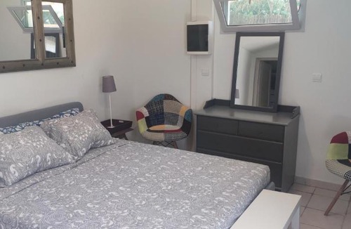 Biot Ski Chalet | A Cosy Studio Cottage in Biot..