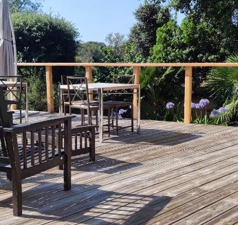 Biot Ski Chalet | A Cosy Studio Cottage in Biot..