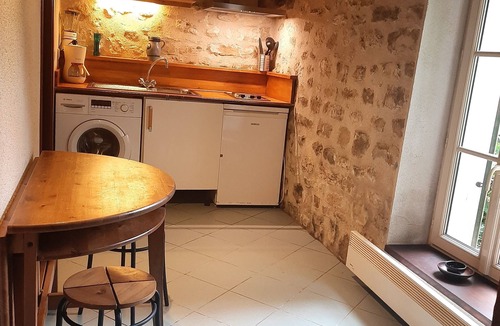 Samois-sur-Seine Apartment | A cosy studio between the Seine and the Fontainebleau forest