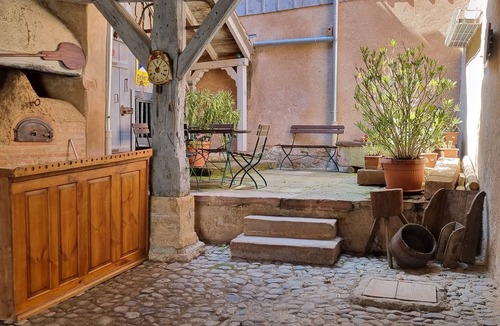 Beblenheim House | A cosy three-bedroom house,