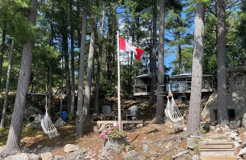 Arden Cottage | A COTTAGE and a boat with SOME EAST COAST CHARM