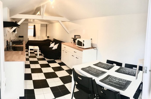 Les Gondoles Cottage | A cottage near Paris