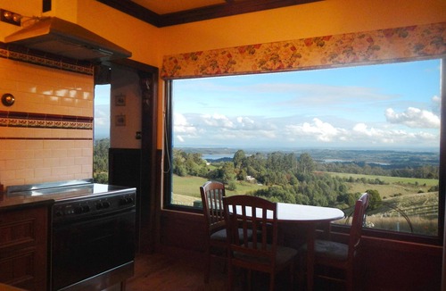 Kallista Cottage | A Cottage with a View at Tudor Ridge