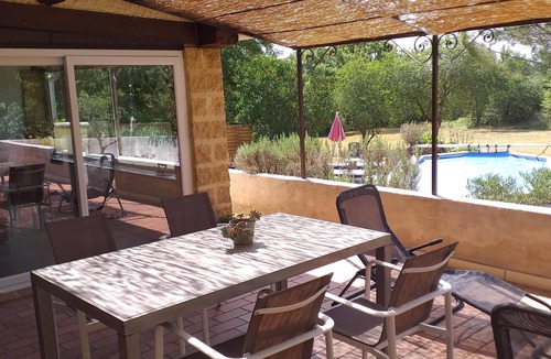 Saint-Laurent-La-Vernede House | A country house with all comfort