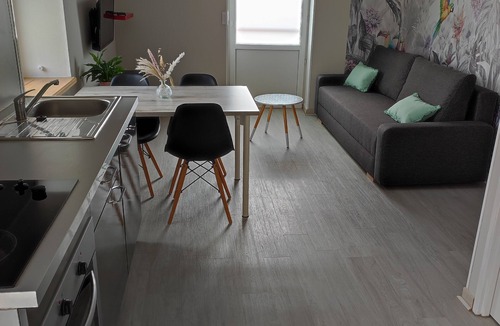 Orlienas Apartment | A country feel near Lyon