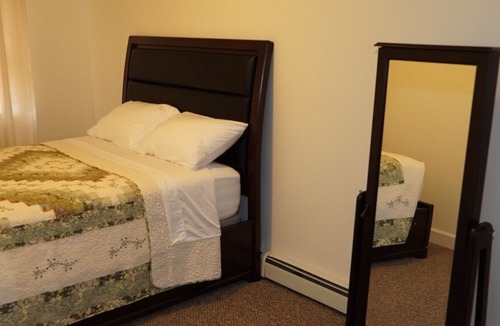 Wakefield House | A Cozy 3 BR