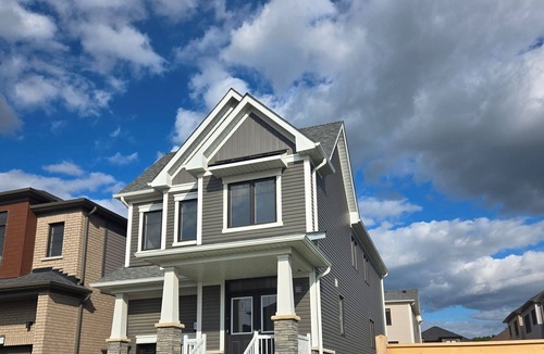 Caledonia House | A Cozy House in Caledonia
